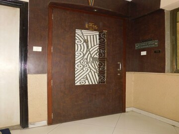 Room in 2 BHK Apartment at Raj Legacy I, Vikhroli West – for Rent