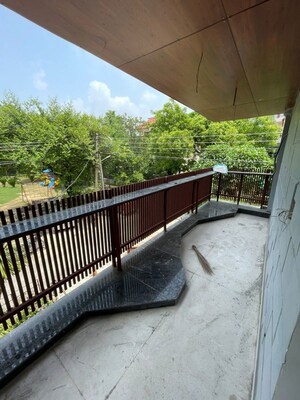 Balcony in 4 BHK Builder Floor at Ansal Plaza Sector-23, Sector 23 – for Rent