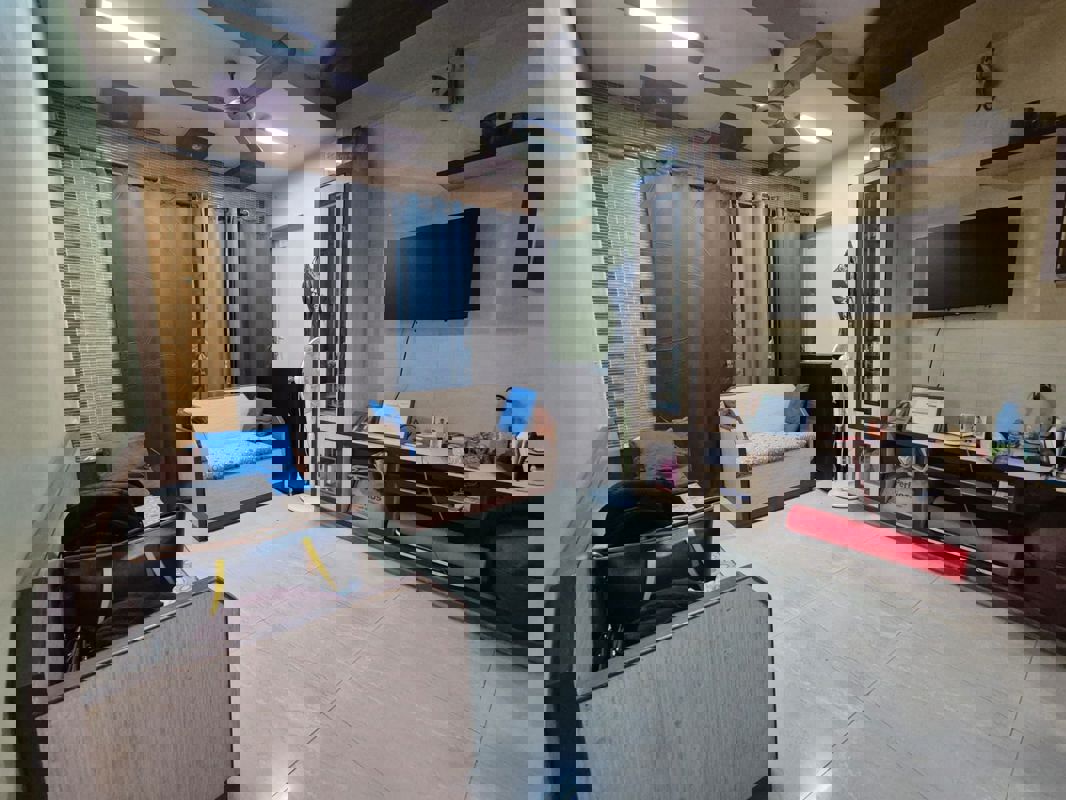 1 BHK 420 Sq.Ft. Apartment in Riddhi Gardens CHS