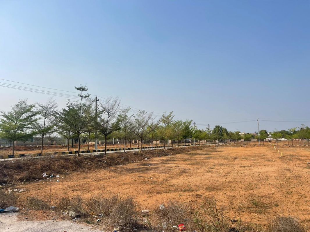 Plot For Sale in Besa Pipla Rd