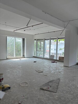 Room in  Showroom at Skyblu 72 Corp, Sakinaka – for Rent