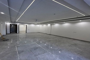 Room in 2 BHK Builder Floor at Mandi – for Sale