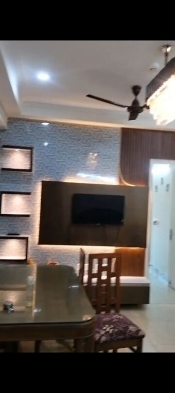 2 BHK Apartment For Rent in Gaur City 7th Avenue, Sector 4 Greater Noida
