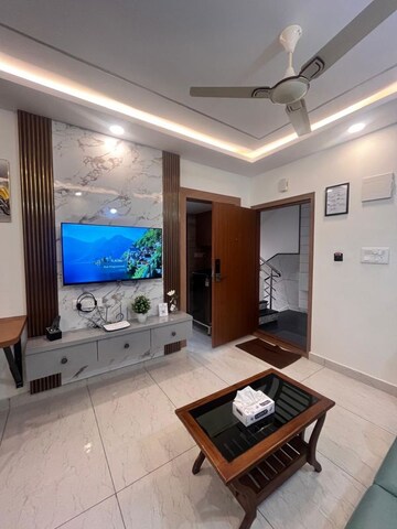 Team Area in 1 BHK Builder Floor at Koramangala – for Rent