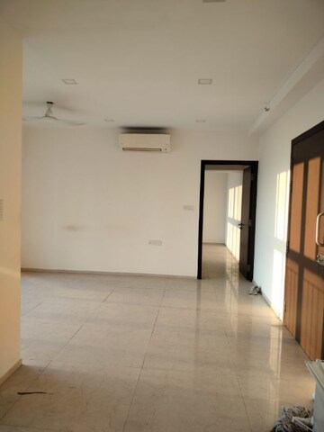 Room in 2 BHK Apartment at Ruparel Ariana, Parel – for Rent