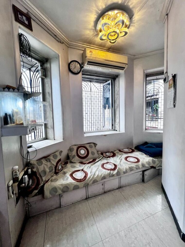 Living Room, sagar-mahal 1 Bedroom 440 Sq.Ft. Apartment In Walkeshwar Mumbai 10034571