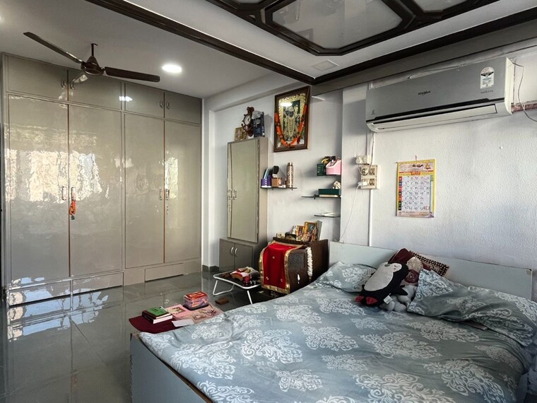  Parking, a1-apartment 2 Bedroom 1290 Sq.Ft. Apartment In Malabar Hill Mumbai 10034604