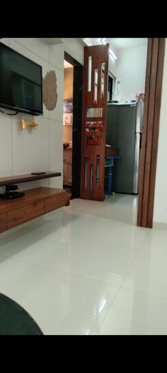 2 BHK + Extra Room Apartment For Rent in Tulip Infinity Planet