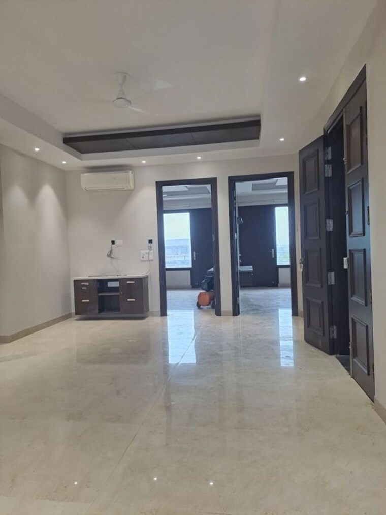 Room, south city 1 3 Bedroom 3964 Sq.Ft. Apartment In South City 1 Gurgaon 10034596