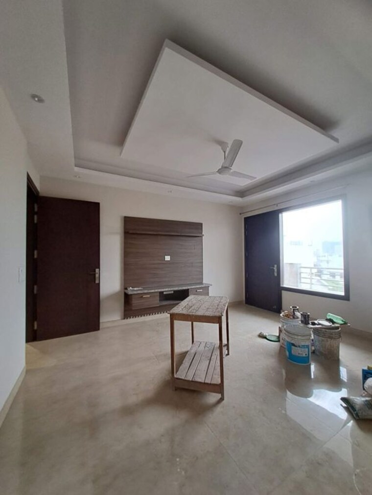 Living Room, south city 1 3 Bedroom 3964 Sq.Ft. Apartment In South City 1 Gurgaon 10034596
