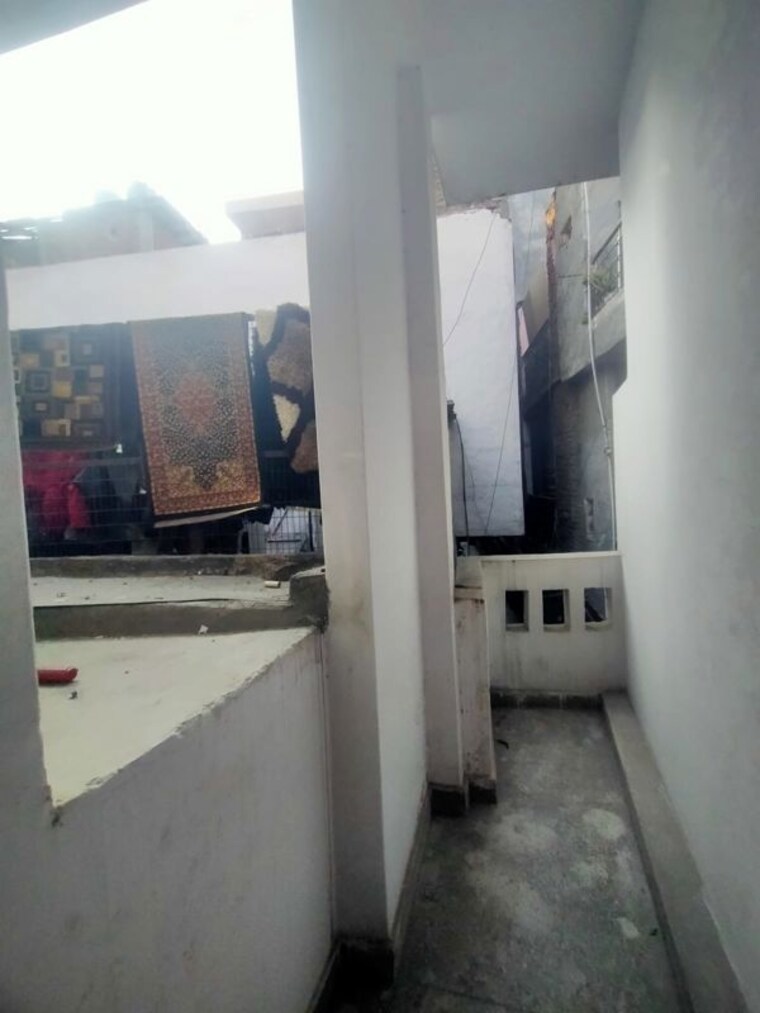 Kitchen, mayur vihar 1.5 Bedroom 550 Sq.Ft. Builder Floor In Mayur Vihar Delhi 10034650