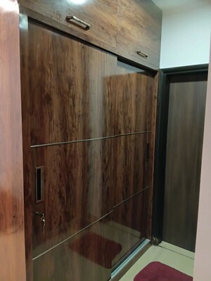 Furnished Amenities in 3 BHK Apartment at Lokhandwala Whispering Palms, Kandivali East – for Rent