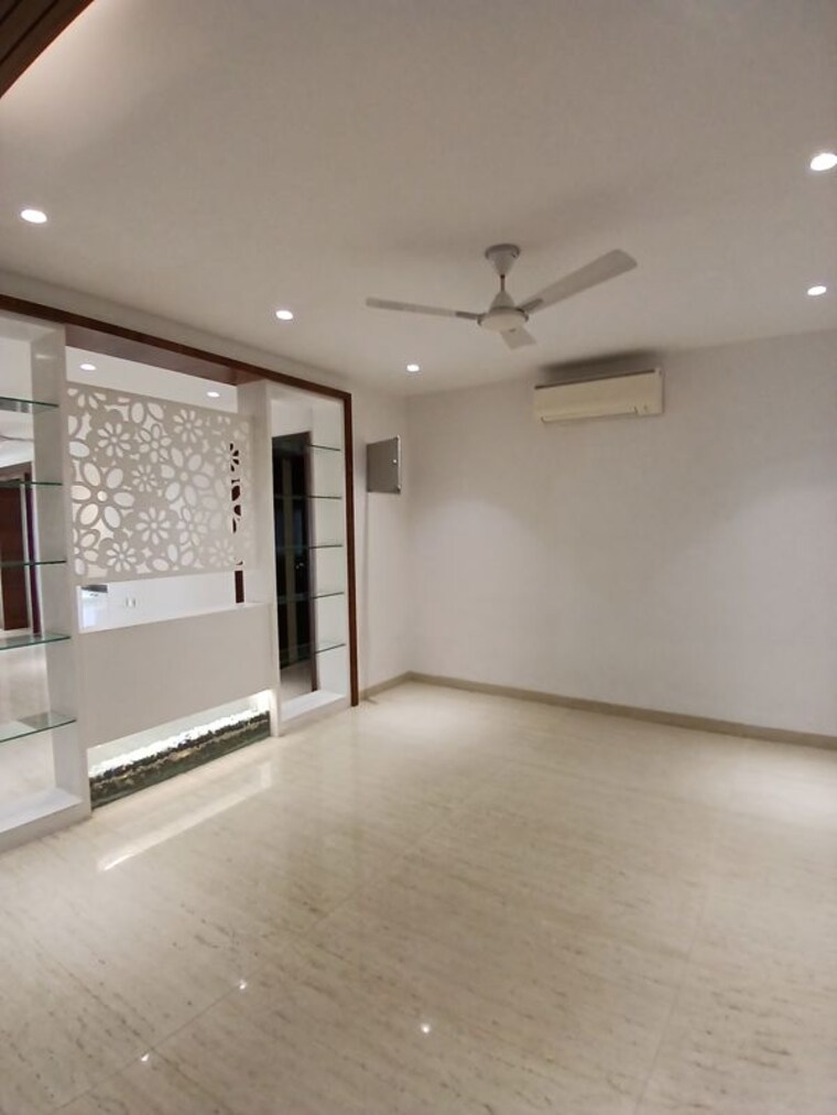Room, dsr-reganti 4 Bedroom 3500 Sq.Ft. Apartment In Madhapur Hyderabad 10034686