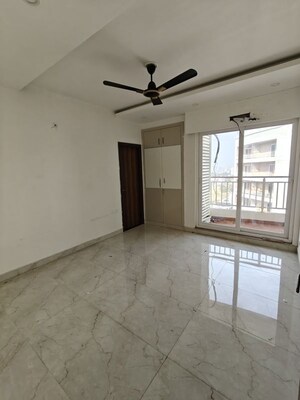 Room in 3 BHK Apartment at Rishita Mulberry Heights, Sushant Golf City – for Sale