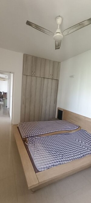Bedroom in 3.5 BHK Apartment at Emaar Emerald Estate, Sector 65 – for Rent