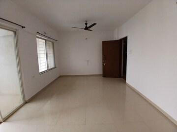 Room in 1 BHK Apartment at Gera Parkview I, Kharadi – for Rent