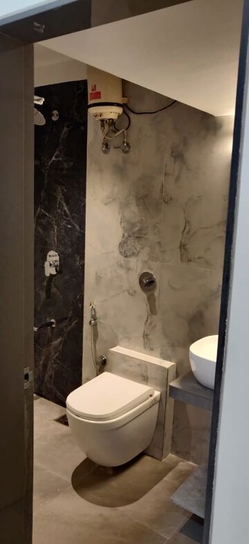 Bathroom in 3 BHK Apartment at Hiranandani Meadows, Manpada – for Sale