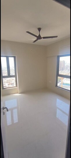 2 BHK Apartment For Rent in Siddha Seabrook