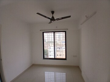 Room in 1 BHK Apartment at ARV Uthville, Kharadi – for Rent