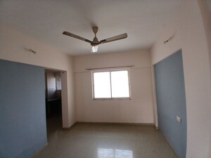 Room in 1 BHK Apartment at Jalan Aura County Pune, Wagholi – for Rent