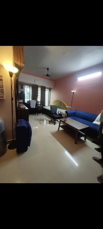 2 BHK Apartment For Rent in Sarah Continental Heights, Byculla East