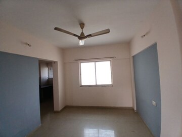 Room in 1 BHK Apartment at Jalan Aura County Pune, Wagholi – for Rent