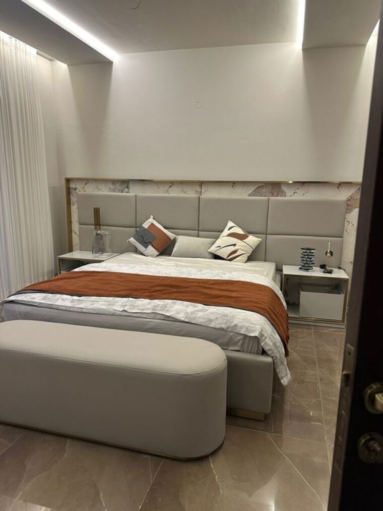 Bedroom, nagla road 3 Bedroom 220 Sq.Yd. Apartment In Nagla Road Zirakpur 9998382