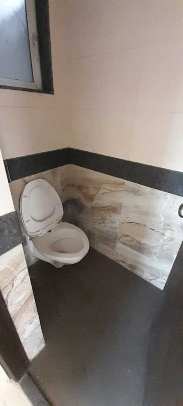 Bathroom, stg-atlantis 2 Bedroom 700 Sq.Ft. Apartment In Panch Pakhadi Thane 10034893