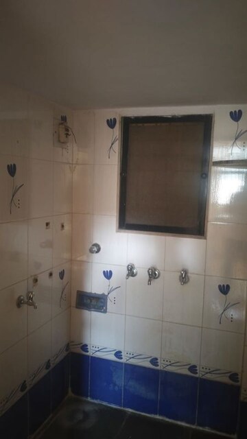 Bathroom in 1 BHK Apartment at Dombivli West – for Rent