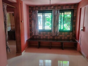 Room in 1 BHK Builder Floor at Thakurli – for Rent