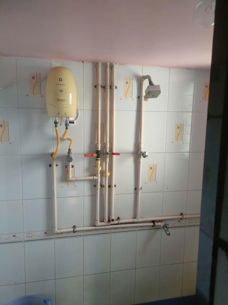 Bathroom, thakurli 1 Bedroom 550 Sq.Ft. Builder Floor In Thakurli Thane 10034888