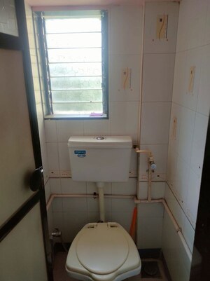 Attached Bathroom in 1 BHK Builder Floor at Thakurli – for Rent