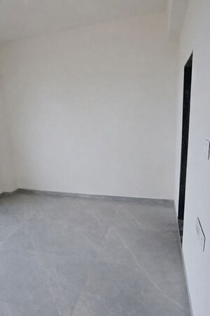 Master Bedroom in 2 BHK Apartment at Jeevdani Oakwood, Nalasopara West – for Sale