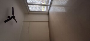 Room in 3 BHK Apartment at Amrapali Crystal Homes, Sector 76 – for Rent