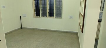 Room in 2 BHK Builder Floor at Jeevan Bima Nagar – for Rent