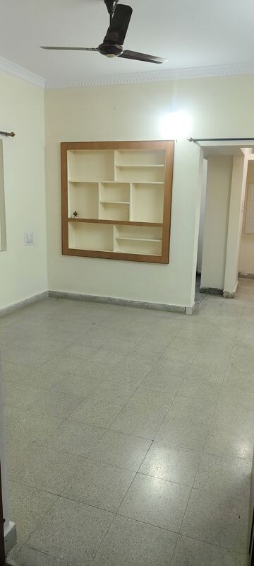 2 BHK Builder Floor For Rent in Jeevan Bima Nagar