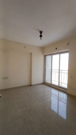 2 BHK Apartment For Rent in STG Atlantis, Panch Pakhadi