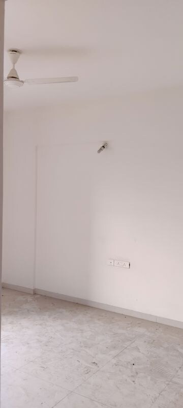 Room in 2 BHK Apartment at Nyati Evara 2, Undri – for Sale