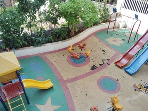 2 BHK Apartment For Rent in Rizvi Cedar, Malad East