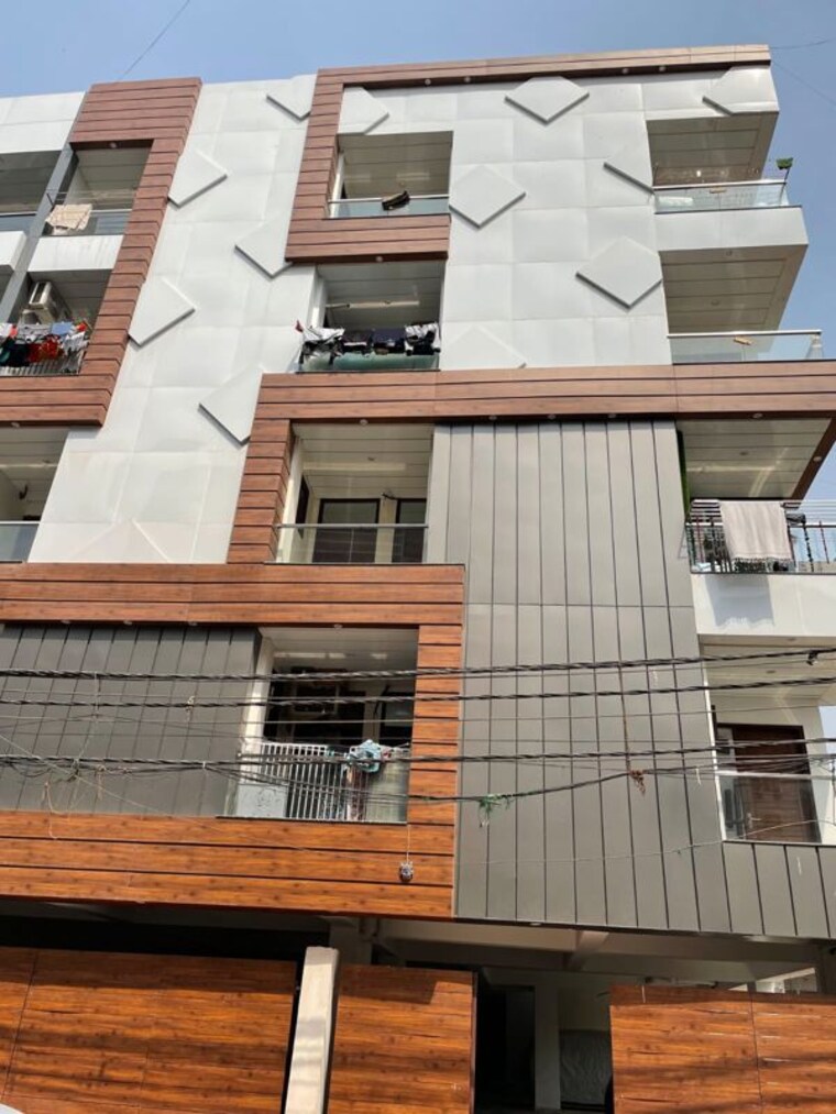 Exterior View, shakti khand 2 3 Bedroom 1350 Sq.Ft. Builder Floor In Shakti Khand 2 Ghaziabad 10035000