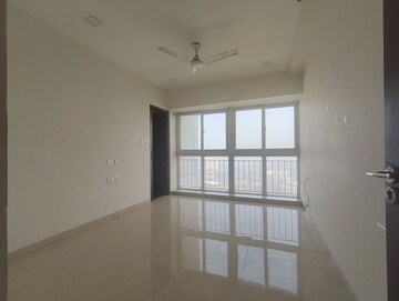 Room in 3 BHK Apartment at Ruparel Ariana, Parel – for Rent