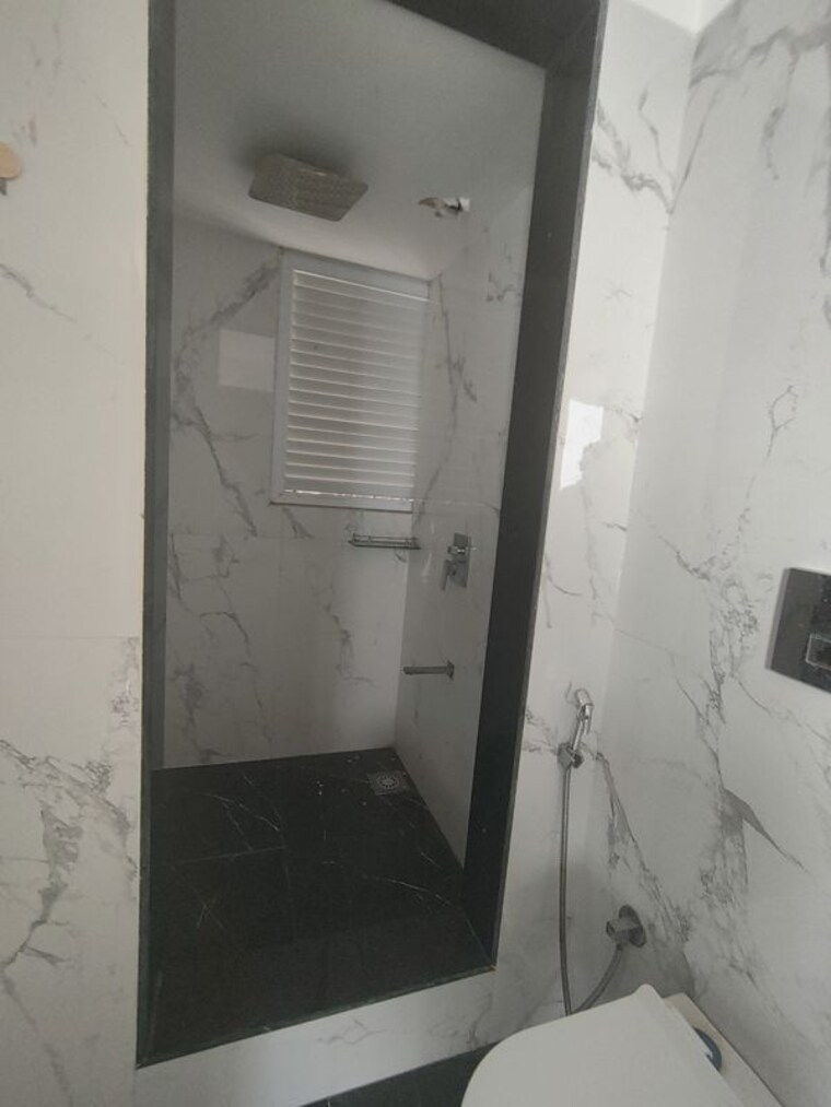 Bathroom, ruparel-ariana 3 Bedroom 1226 Sq.Ft. Apartment In Parel Mumbai 10035016