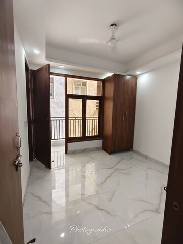 1 BHK Builder Floor For Rent in Saket