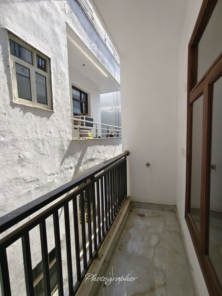 Balcony, saket 1 Bedroom 600 Sq.Ft. Builder Floor In Saket Delhi 10035031
