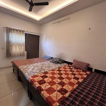  Pg For Rent in Garhi Village