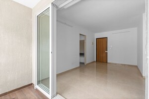 Room in 2 BHK Apartment at Magarpatta Nova Residency, Mundhwa – for Sale