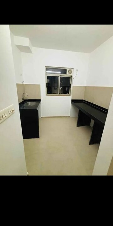 Master Bedroom in 2 BHK Apartment at Sudashan Apartment Ghatkopar, Ghatkopar East – for Rent