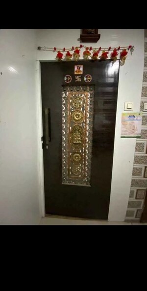 Furnished Amenities in 1 BHK Apartment at Laxmi Palace Ghatkopar East, Ghatkopar East – for Sale