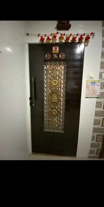 Furnished Amenities in 1 BHK Apartment at Laxmi Palace Ghatkopar East, Ghatkopar East – for Sale