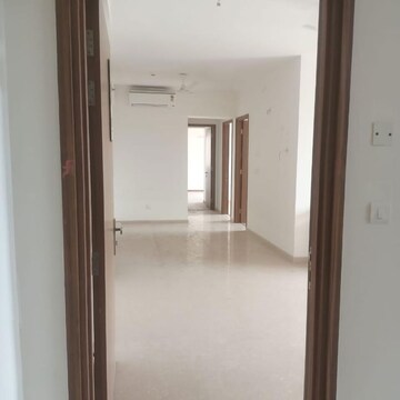 Room in 3 BHK Apartment at Godrej Woods, Sector 43 – for Rent